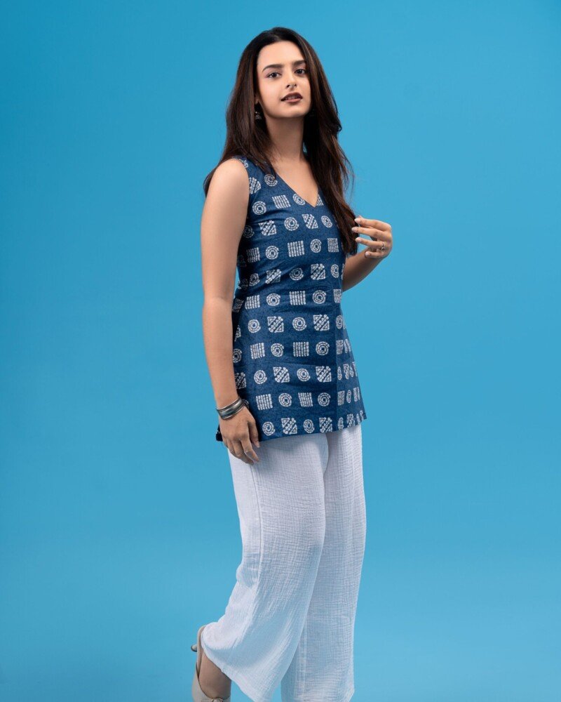Indigo Spiral Breeze Top