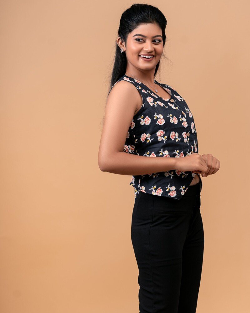 Midnight Rose Garden Vest Top